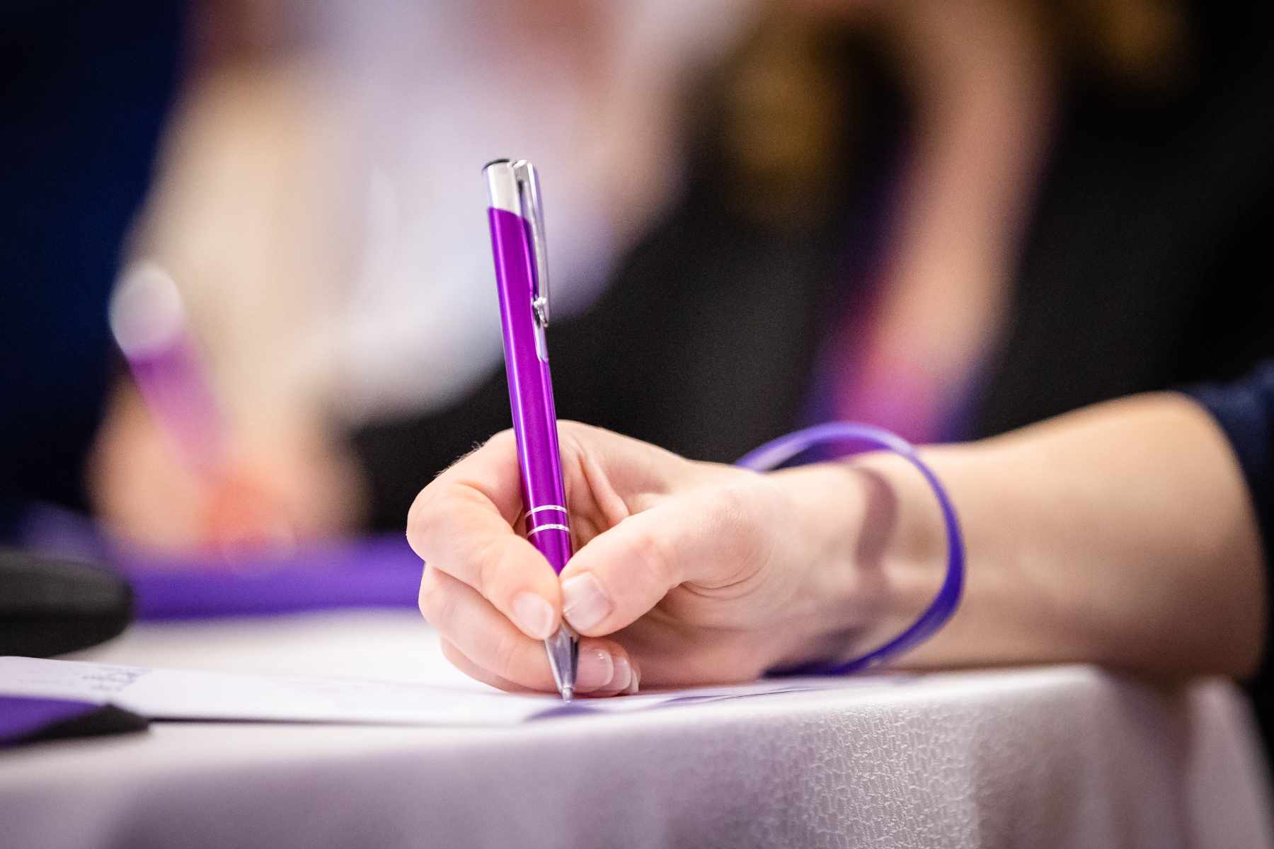 ORGANIZARE PROGRAM LUNAR PREMIUM